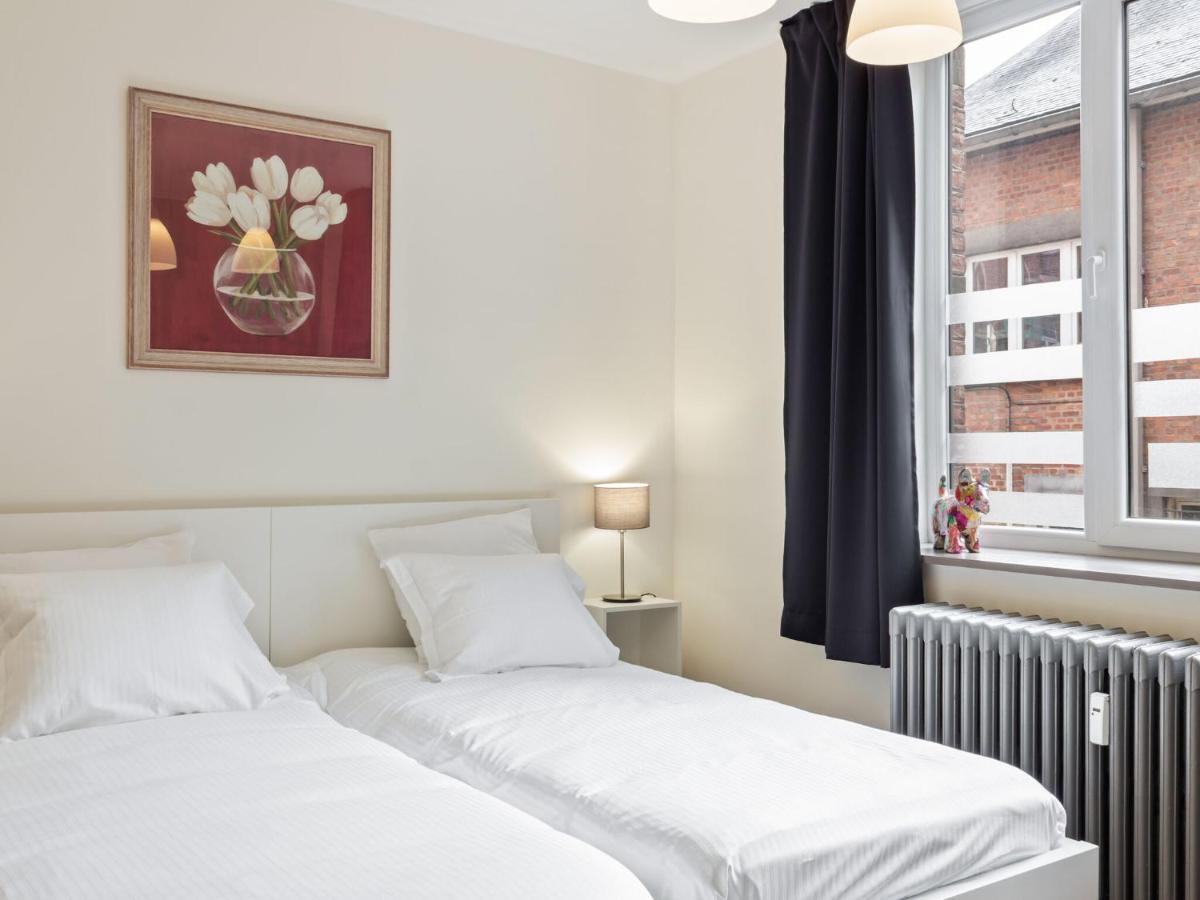 Stylish Apartment In Dinant Near The Maas Luaran gambar